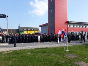 received_277900916394938