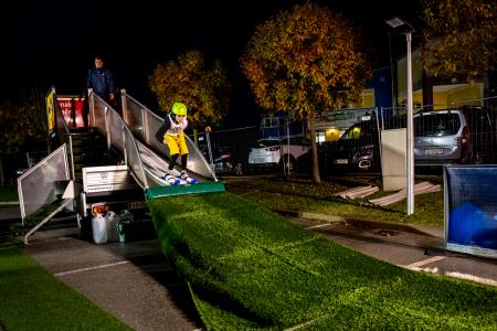 Shod čarovnic spet navdušil 12