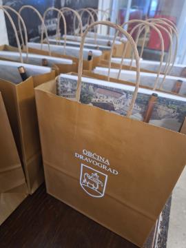 Županov ponovoletni sprejem Častnih občanov in občank Občine Dravograd, upokojencev Občinske uprave Občine Dravograd in duhovnikov 9