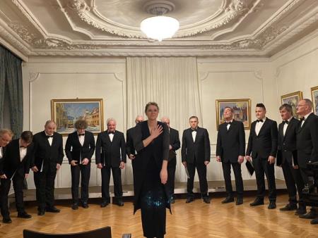 Območna revija odraslih pevskih zborov 4