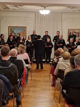 Območna revija odraslih pevskih zborov 12