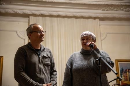 Vodja projekta Barbara Žvirc in koordinator območne izpostave Dravograd JSKD RS, Robert Preglau