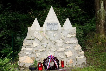 Rusko grobišče v Črnečah