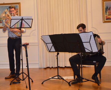 Nejc Merc na evfoniju in Matjaž Balažic na harmoniki