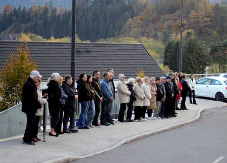 Udeleženci komemoracije