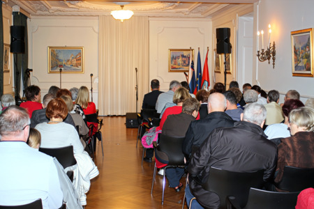 Udeleženci proslave