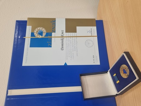 Zlati znak Civilne zaščite
