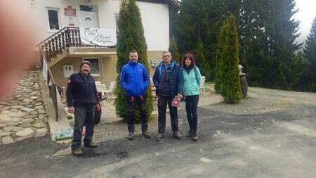 Predstavniki planinskega društva na planinskem domu